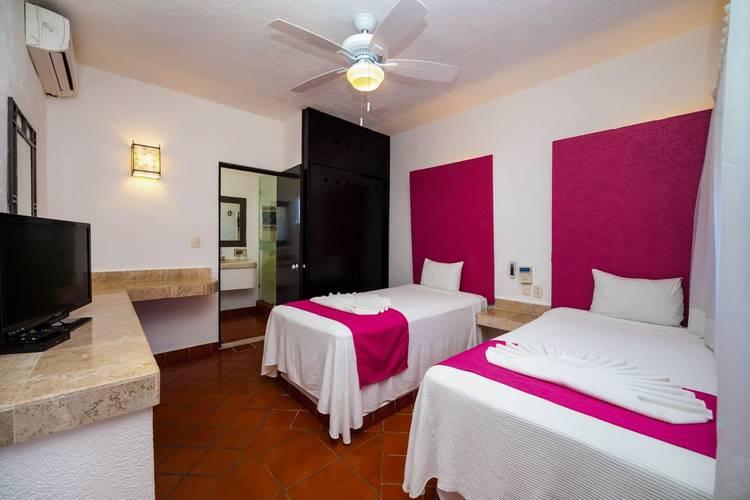 Nina Hotel Плая дел Кармен Екстериор снимка