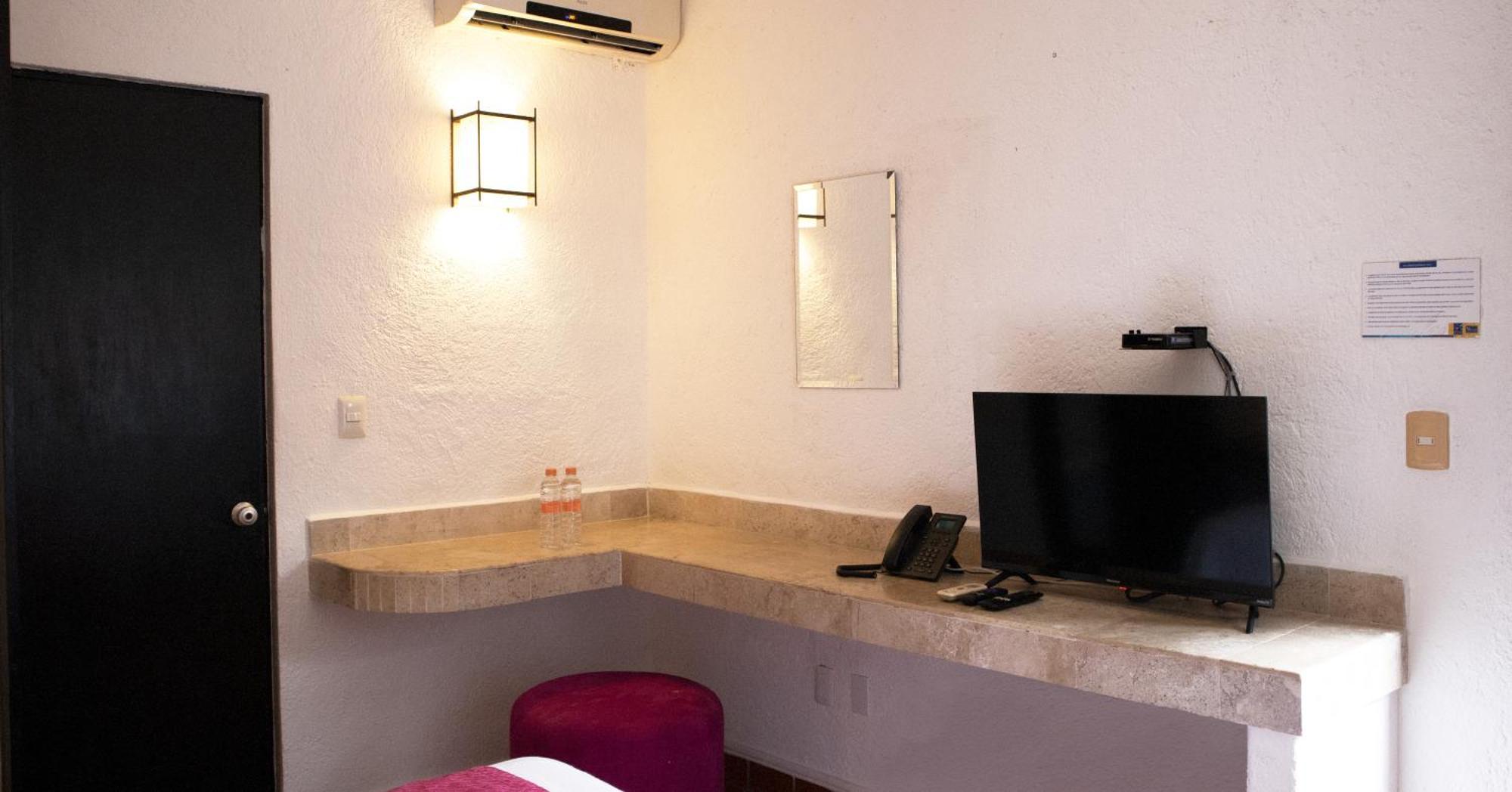 Nina Hotel Плая дел Кармен Екстериор снимка